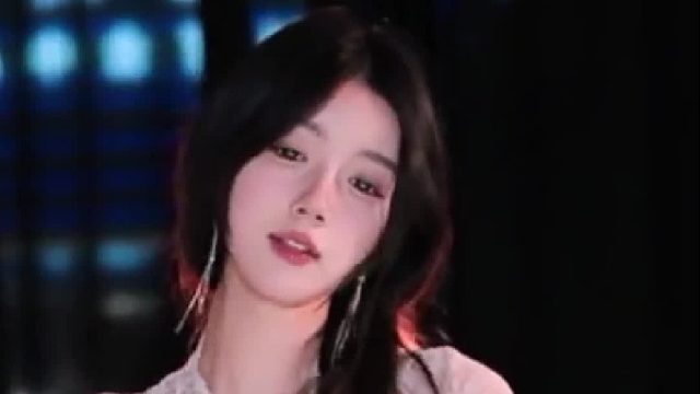 【盛世-草莓西八酱】轻盈的步伐，舞出独特风采