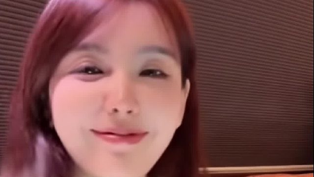 rita御姐套装使出撒娇绝活！卖萌动作大哥冲榜一了