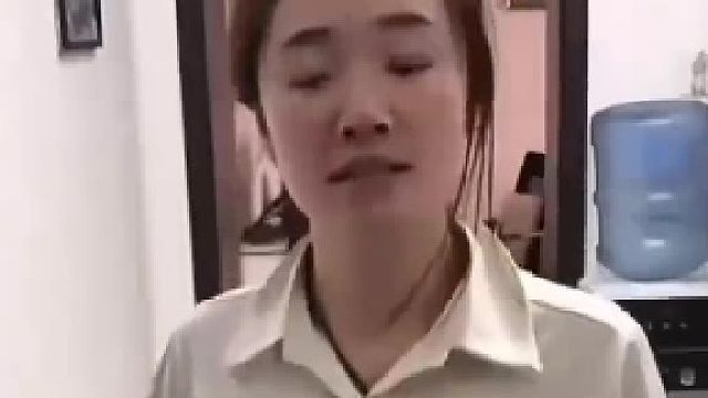 男子送外卖喊名字闹笑话怀疑这小子是故意的