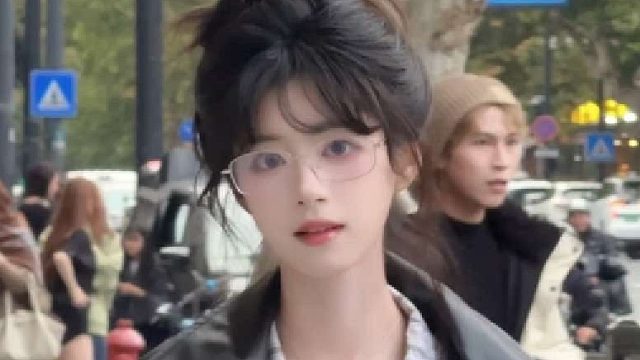 人经不起长久等待，算了，或许自有其道理