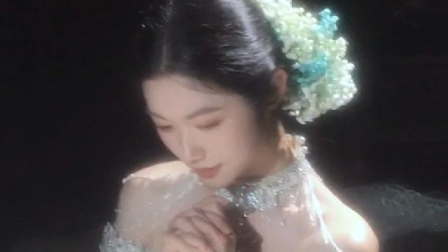 生日写真，我选了刘亦菲同款满天星造型来拍