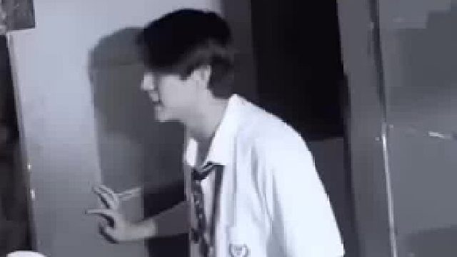 那个工作人员还挺配合