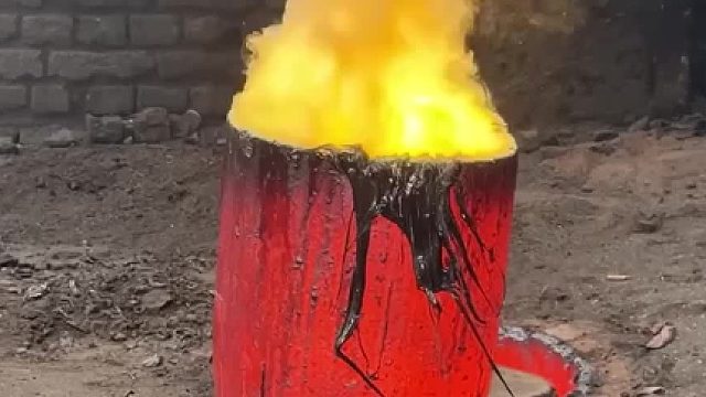 火星一样的熔铜瞬间