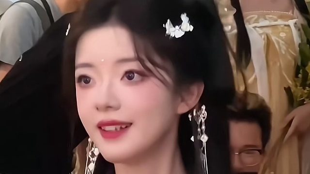 我是木讷的树 你是自由的风