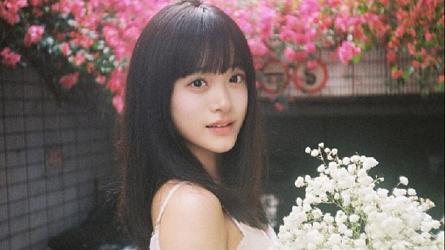 阴天日系氛围感少女胶片写真引导记录