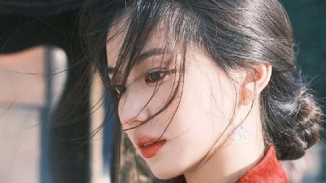 我却只为你折腰