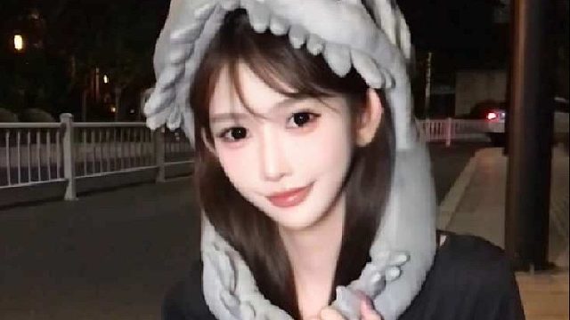 目光交汇瞬间，是否你心也在轻语“欢迎光临”？