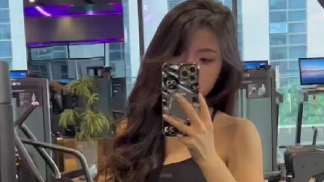 美貌来自于 清醒又自律