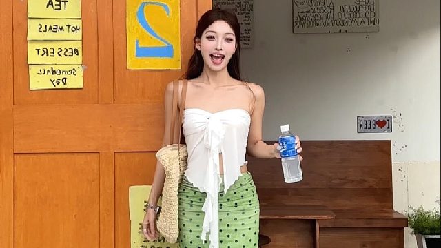 是我彩色的夏天呀！