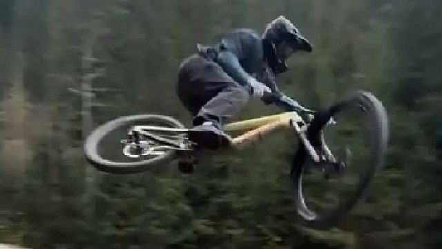 自行车这辈子也没想到自己也能飞起来