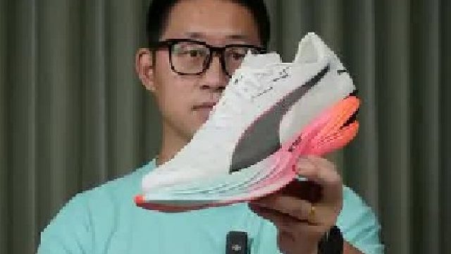 要论跑鞋造型新奇，那PUMA必定可以做上席！一起看看这双异爪3有没有惊喜