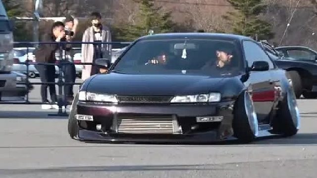 dou是好车 低趴姿态jdm 改装车