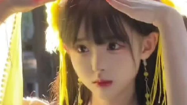 予念既觉欢，久处仍怦然