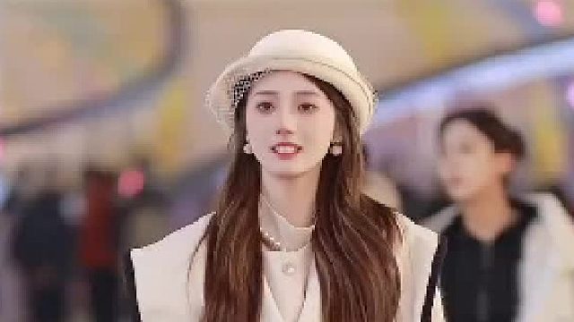 废墟里的玫瑰照样浪漫