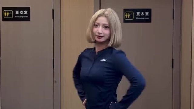 臀腿日｜所以怎样才能引起你的注意呢？