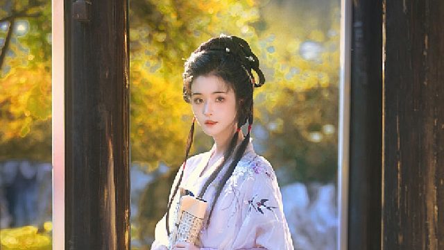 秋日的阳光和汉服更配哦～