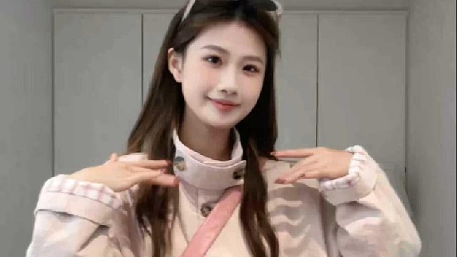 158小个子秋天粉色风衣外套穿搭分享~