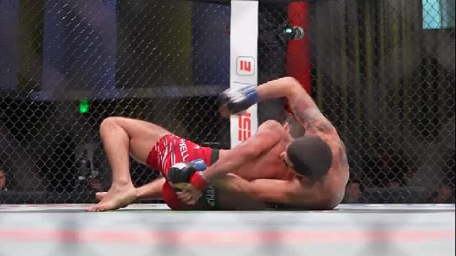 从十字架转换到断头台，瞬间绞技成型！