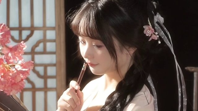 那你叫我的小名吧，我叫妙妙”