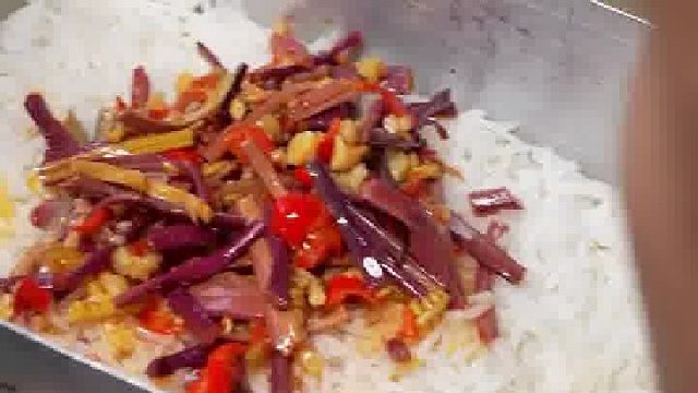 香辣爽口，十分开胃的香辣蕨菜，你们吃过了吗？