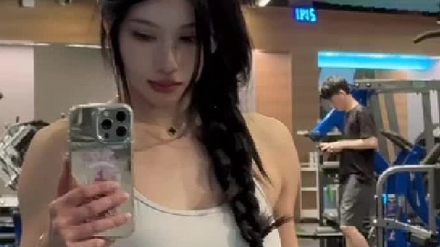 只要我愿意 我可以是千万种样子