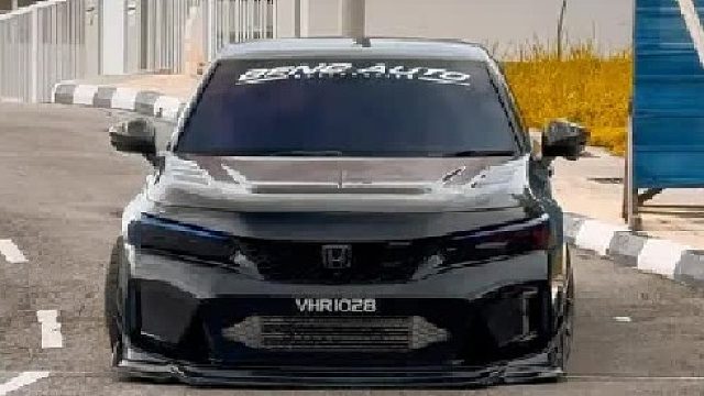 读书时候老师说我只配坐后排 以后长大了肯定也没出息