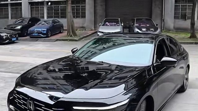 没有不改灯的雅阁 第一视角体验本田新款十一代半雅阁大灯升级