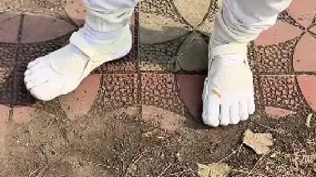 驾校练车遇见一大哥，表示自己的鞋子1600，网友：踩烟头子烫