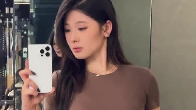 胖乎乎的马甲线也是好看嘟