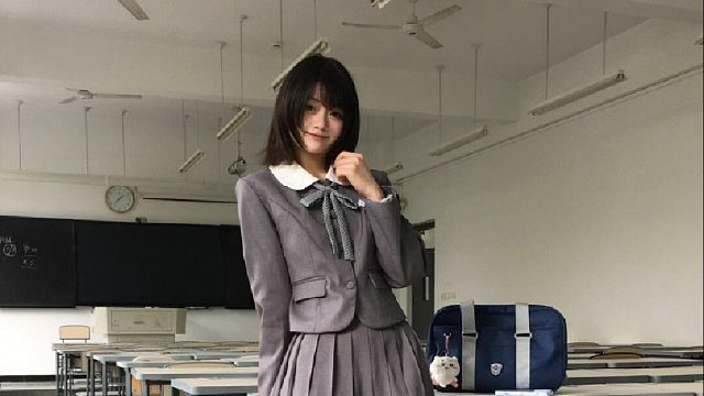 我性格十分恶劣 但胜在脸实在太乖