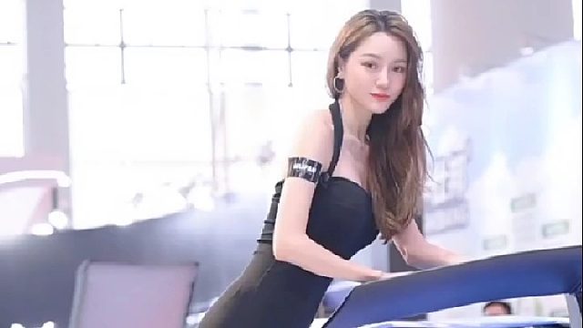 有谁知道她是谁么