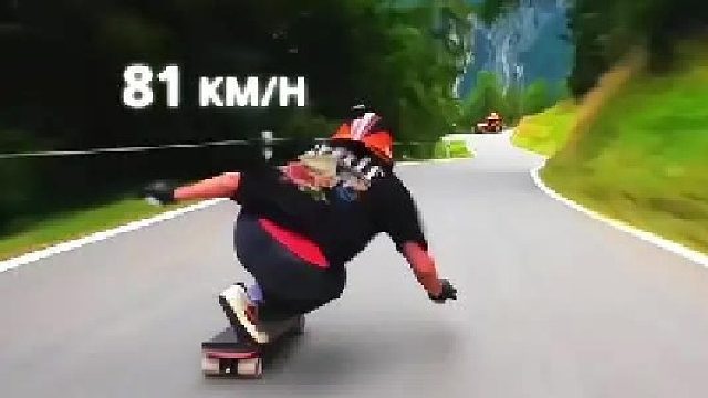 青春在脚下，潇洒在板上