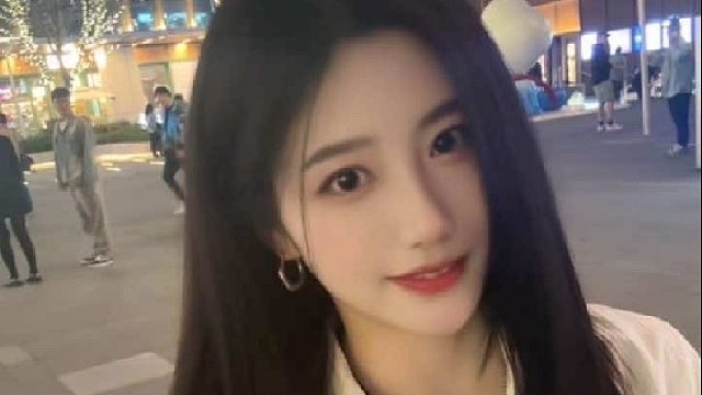 你到底在为谁等待