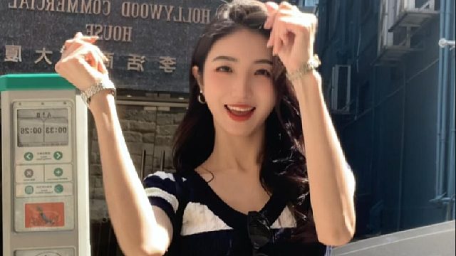 来一组不露胳膊的换装