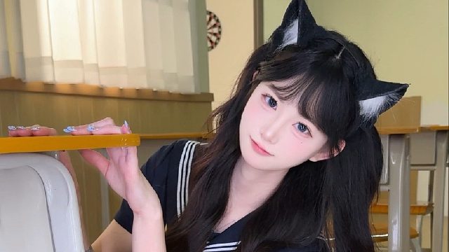 拜托不要对我冷冰冰啦