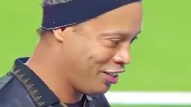 当年你们连球都碰不到