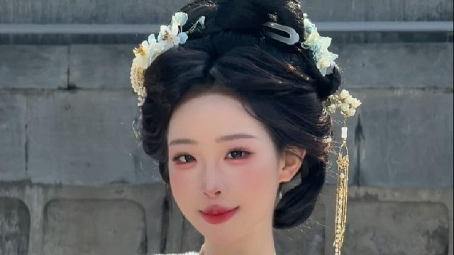 洛阳的秋天妆造今天是明兰