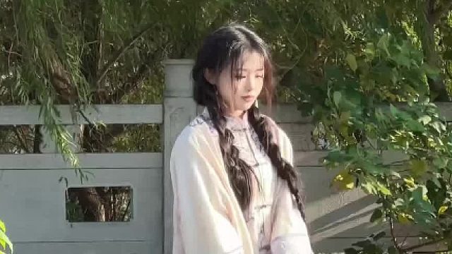 风来自很远的地方，去去也无妨。