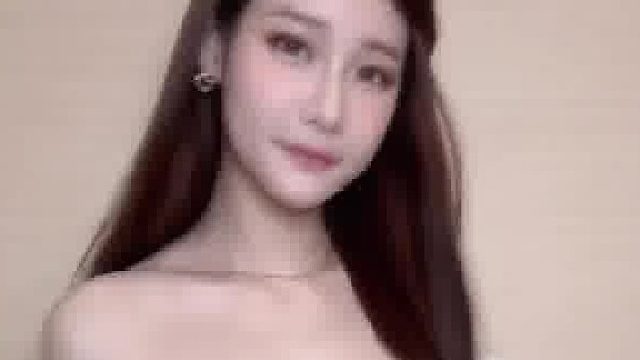 我不是每天都穿洋裝 但今天想当你的公主