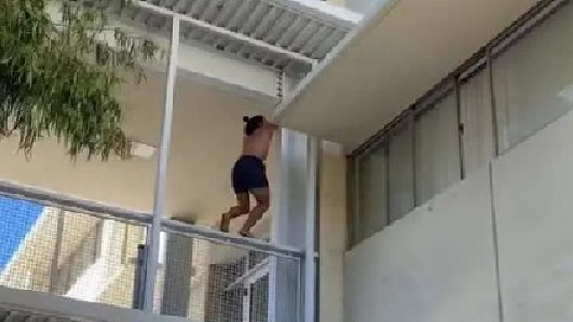 香港出生现定居美国的张马修