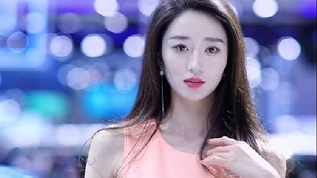 车展的大美女车模