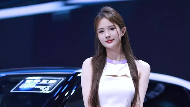 肤白貌美大长腿