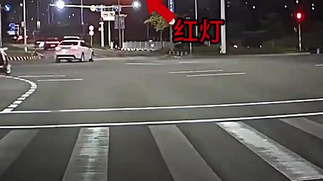 拿什么跟我电A88888比？？