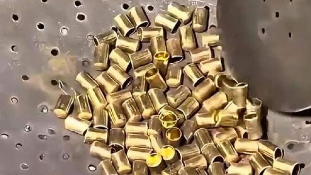 巴基斯坦小作坊生产本土特产全过程