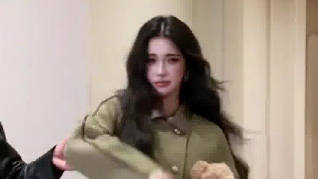 恋爱脑大小姐的N次出逃穿搭