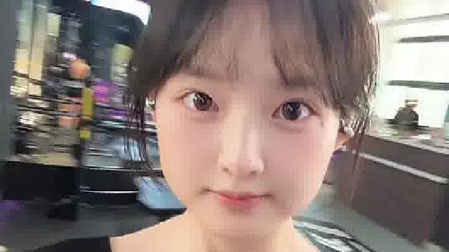 圆脸配腹肌 魅力无人敌