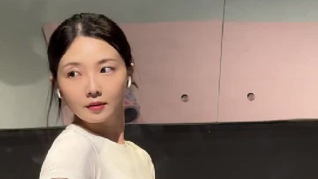 累够呛的练臀日