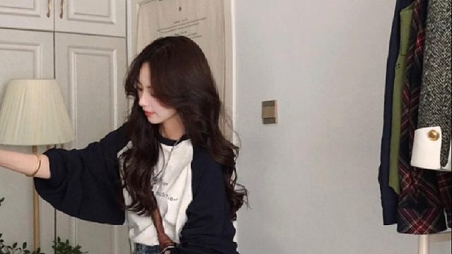 职场佳人每周穿搭，时尚显瘦，爱不释手！