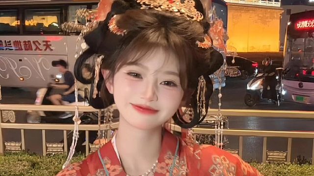 小唐风汉服妆造