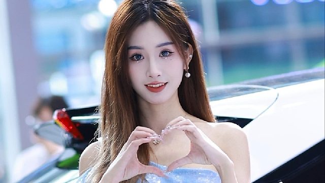 绝色佳人汽车模特